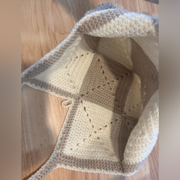 Quilted Crochet Bag - Picture 4 of 4